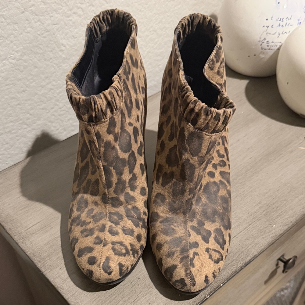Sam & Libby Leopard Print Ankle Booties